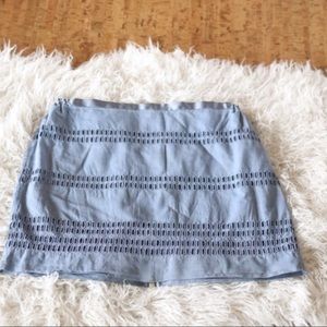 ✨2/20✨ Gap Eyelet Mini Skirt
